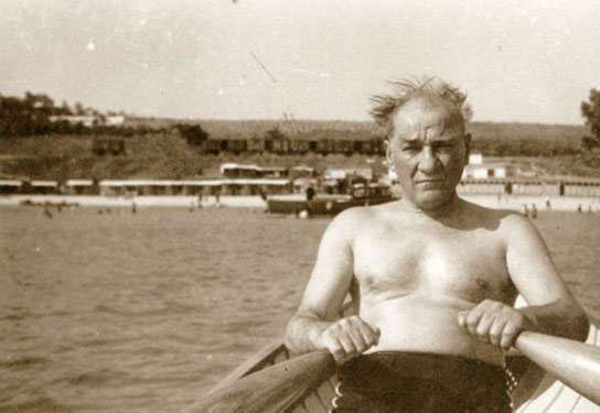 Atatürk ve Spor Resimleri